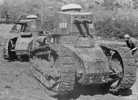 FIAT 3000 with FIAT machineguns